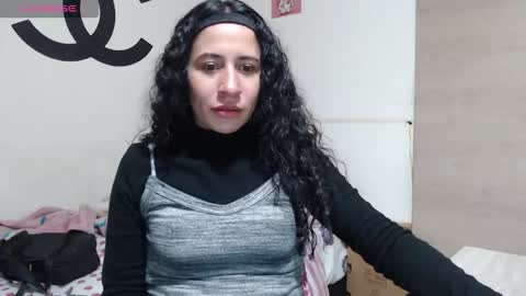 Snapshot of cherry_hc chatting on October 28, 2:56 am Nezumy Rey  online show from October 28, 2:56 am