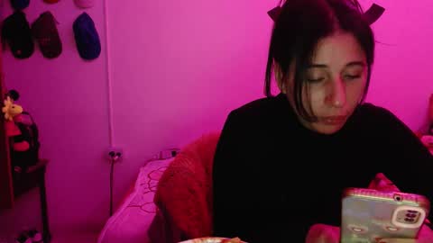 Snapshot of cherry_hc chatting on January 28, 5:00 am Nezumy Rey  online show from January 28, 5:00 am