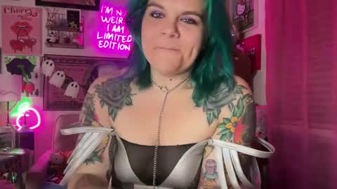 CherryBombBomb online show from October 26, 6:58 am