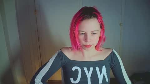 cherrybaby_0 online show from January 12, 5:14 am