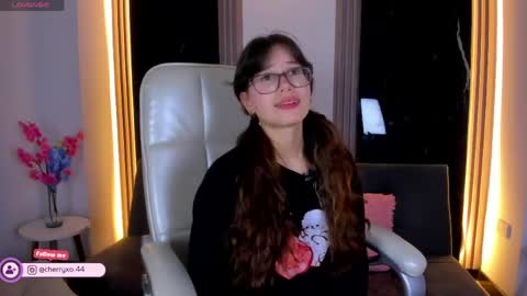 Cherry online show from May 5, 9:09 pm