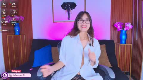 Cherry online show from April 30, 8:36 pm