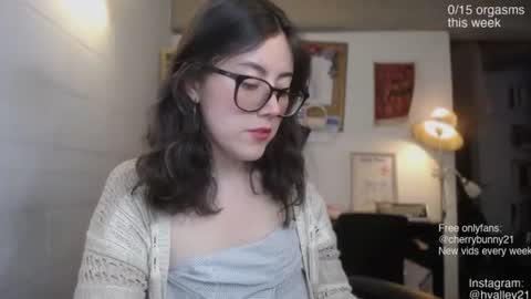 Sarah Prez online show from June 26, 5:57 am