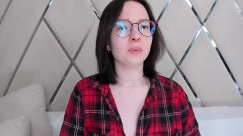 love online show from January 24, 4:17 pm