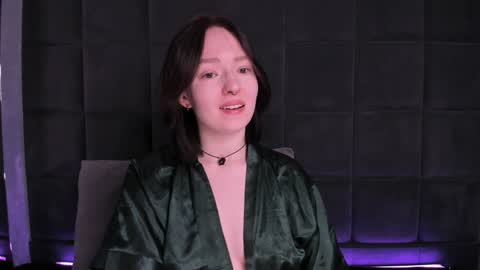 love online show from December 5, 4:48 am