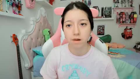 cherrycute666 online show from February 21, 11:19 pm