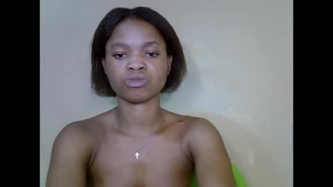 Snapshot of cherryxpussy chatting on October 18, 11:09 pm cherryxpussy online show from October 18, 11:09 pm