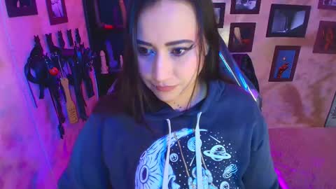 cherry online show from February 13, 5:38 pm