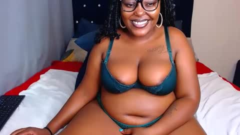 cherryyummy69 online show from February 24, 10:47 pm