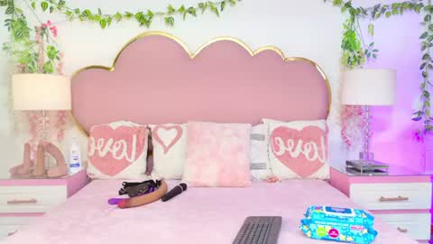 CherylandToni  online show from August 4, 5:58 am