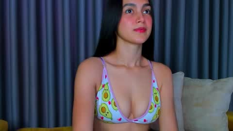 Cheryl online show from February 20, 8:22 pm