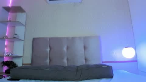 Cheys online show from April 5, 7:33 pm