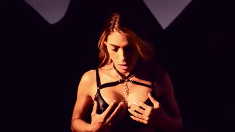 chiara online show from April 24, 12:56 am