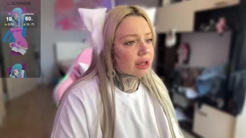 Chi online show from April 21, 9:49 am