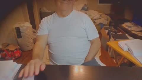 chico__amante online show from August 4, 5:25 am