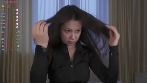 Nicole online show from January 13, 5:59 am