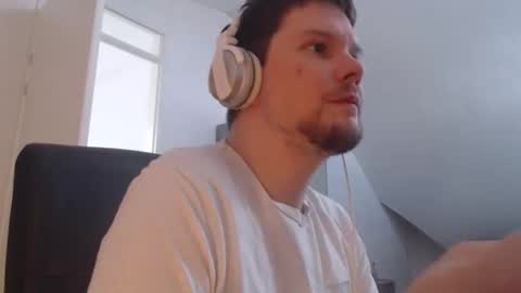 chillzonecam online show from September 12, 3:58 pm