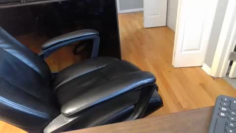 chiphoneman online show from December 6, 1:02 am