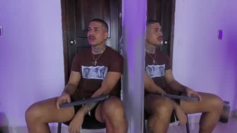 Chris  online show from July 10, 12:32 pm