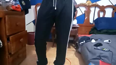 chispahot69 online show from March 12, 1:04 pm