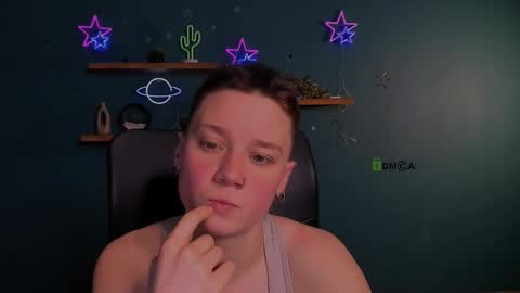 chloe_berry1 online show from March 7, 10:37 am