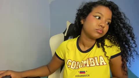 chloe online show from February 12, 10:26 pm