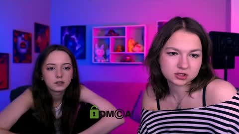 chloe_ley online show from April 20, 7:17 pm