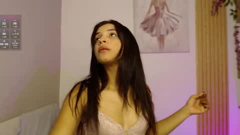 chloe_peach_ online show from April 22, 12:34 pm