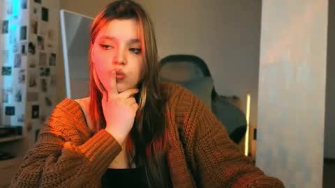 Sendy online show from March 21, 8:19 am