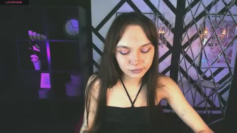 Chloe online show from May 6, 6:08 am