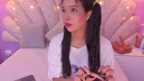   online show from March 2, 8:07 pm