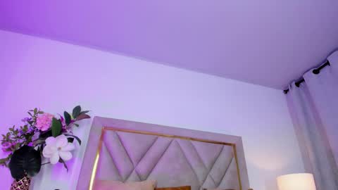 chloe_wilson7 online show from October 24, 2:56 am