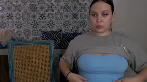 Eva and Sandra online show from March 6, 5:14 am