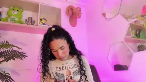 Chloe  online show from February 21, 8:49 pm