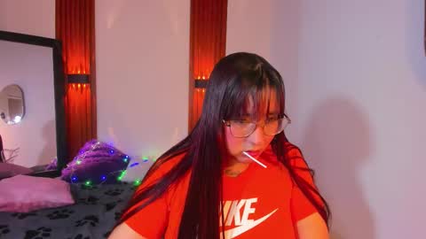 chloejewel21 online show from January 10, 4:51 am