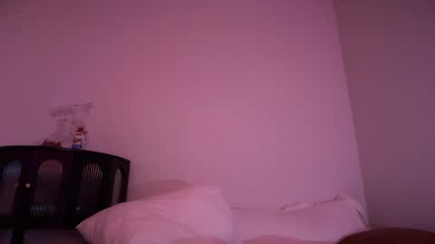 chloeros3e online show from October 4, 10:51 pm