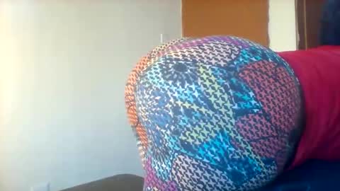 chocobabe002 online show from September 17, 5:00 am