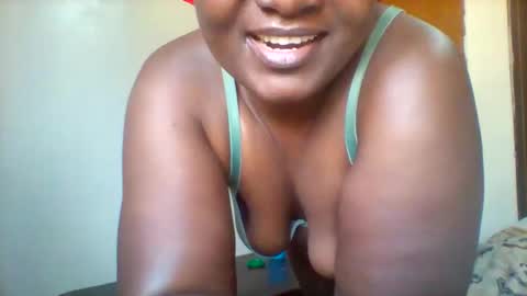 chocobabe002 online show from September 20, 6:05 am