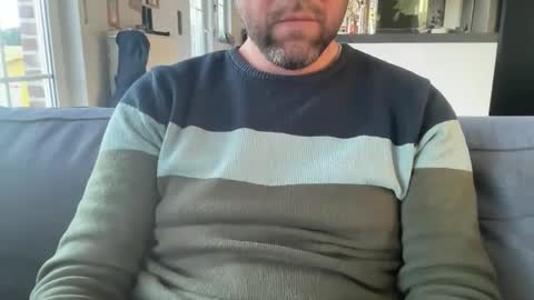 chris13abcd online show from March 12, 8:07 am