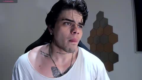 Chris Cooper Independent model online show from March 2, 3:22 am