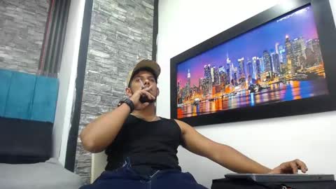 chris_dick2 online show from February 1, 6:32 am