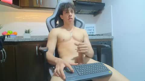 Chris Evans online show from November 18, 4:59 am