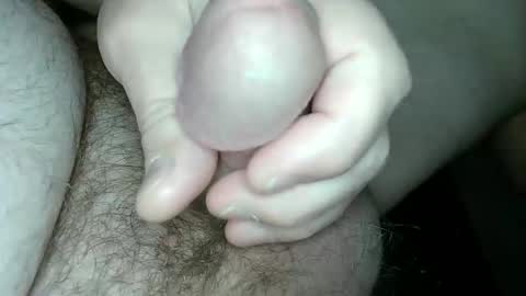 chris_loves_to_please online show from November 21, 6:33 am