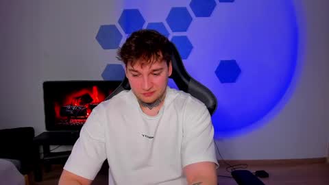 Chris Tyson online show from April 4, 9:38 am