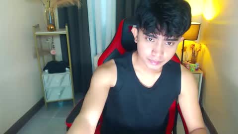 Shawty Chris online show from October 22, 5:43 am