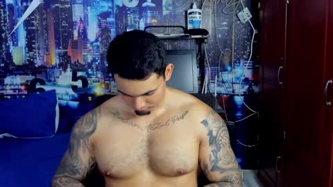 Chriss Stewart online show from March 18, 2:17 am