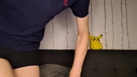 Christopher online show from January 17, 2:10 am