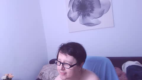 Christa online show from October 22, 7:37 pm