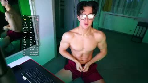 UPVOTE ME ------  ILL DO SOMETHING FOR FREE online show from April 20, 6:11 pm
