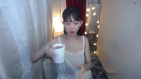 christin_gray online show from December 16, 4:24 pm